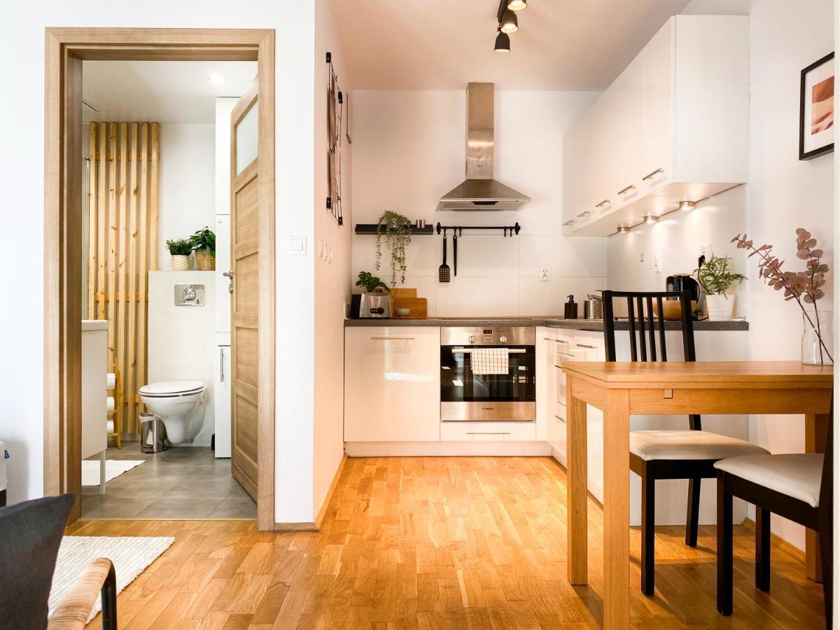 Charming Studio For Couples In The Heart Of Cracow Krakow Ngoại thất bức ảnh